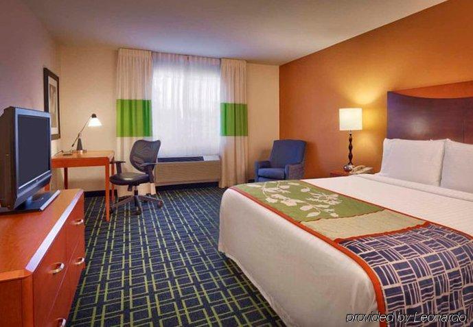 Fairfield Inn&suites By Marriott Airport